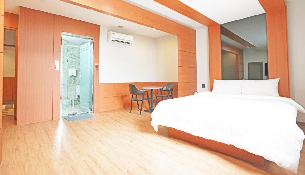 Incheon Airport Hotel June Extérieur photo
