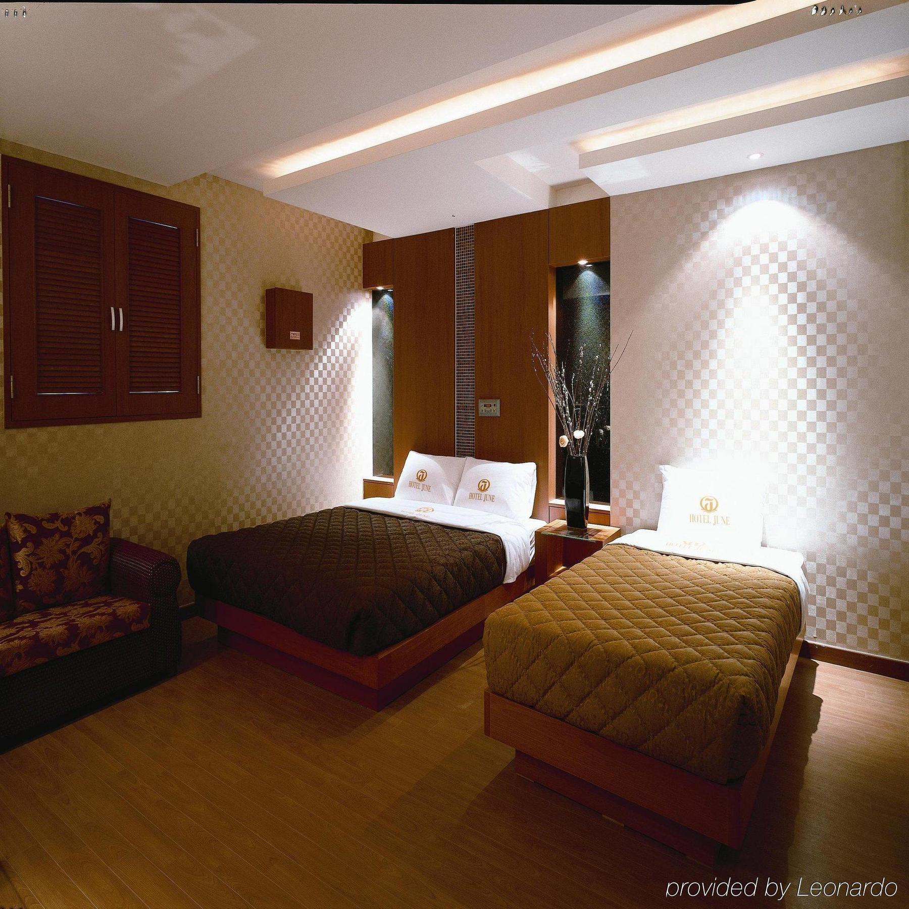 Incheon Airport Hotel June Chambre photo